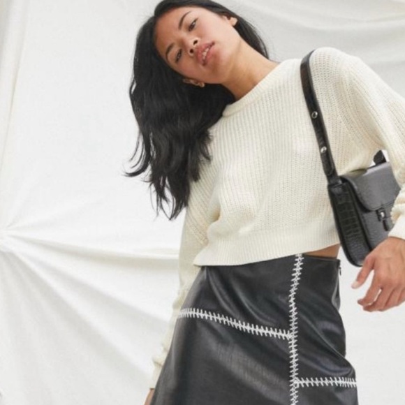 Urban Outfitters Sweaters - Urban Outfitters Sweater